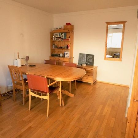 Cozy On The Strip Apartman Reykjavík Kültér fotó