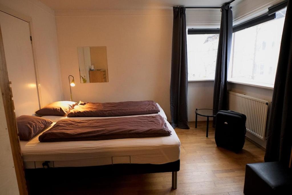 Cozy On The Strip Apartman Reykjavík Kültér fotó